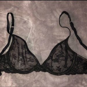 victorias secrect black lingerie bra